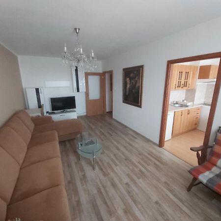 Apartment Alejni Cieplice Zewnętrze zdjęcie